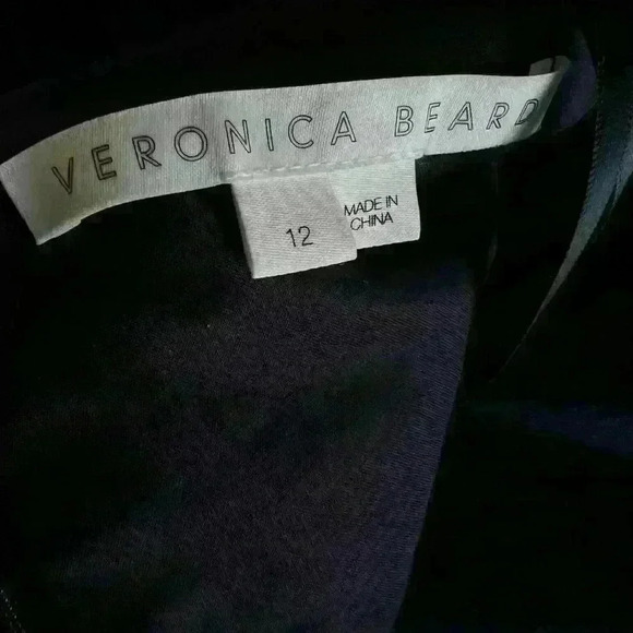 NEW! Veronica Beard Arienne Ruched Top in Navy. - Picture 8 of 10